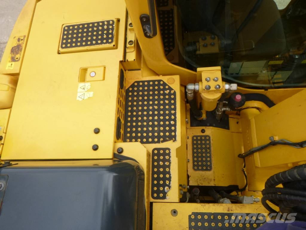 Komatsu PC 138 US-11 Excavatoare pe șenile
