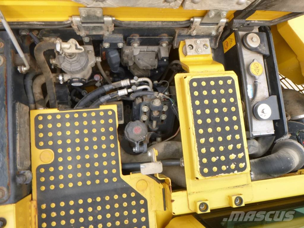 Komatsu PC 138 US-11 Excavatoare pe șenile
