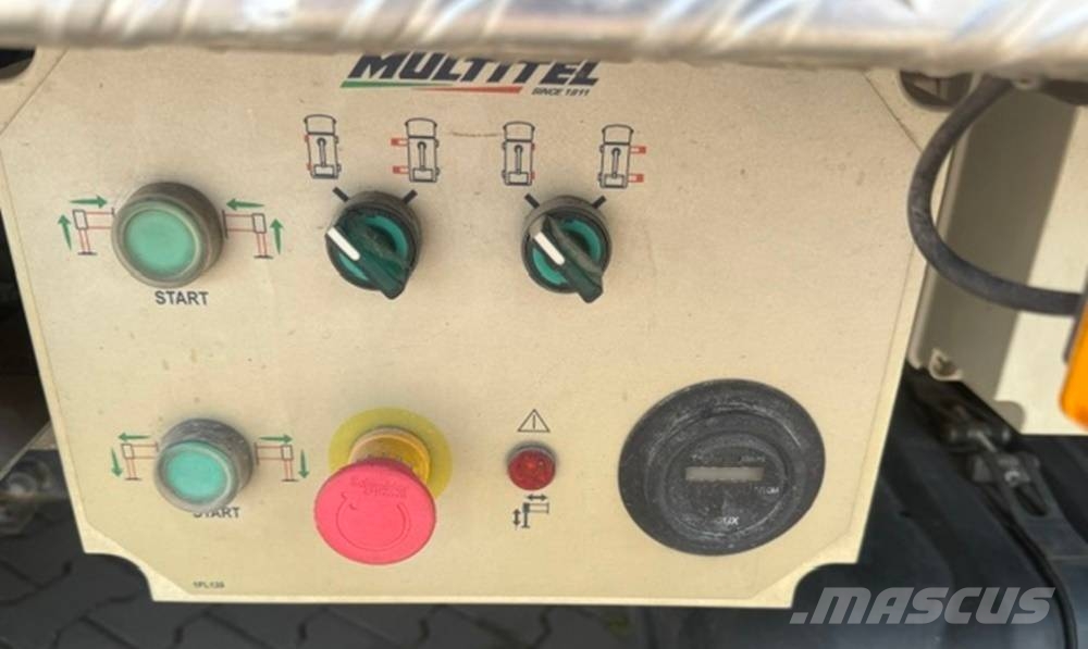 Multitel MT162 المنصات الهوائية المثبتة على شاحنة