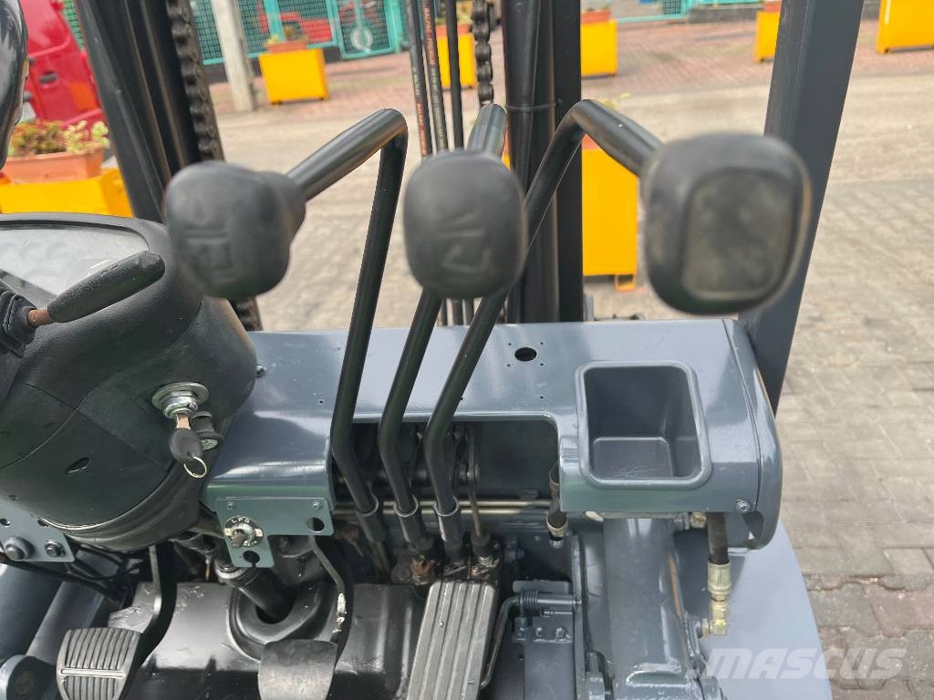 Toyota 6FGF30 /02/ V-4268 IO Газовые погрузчики