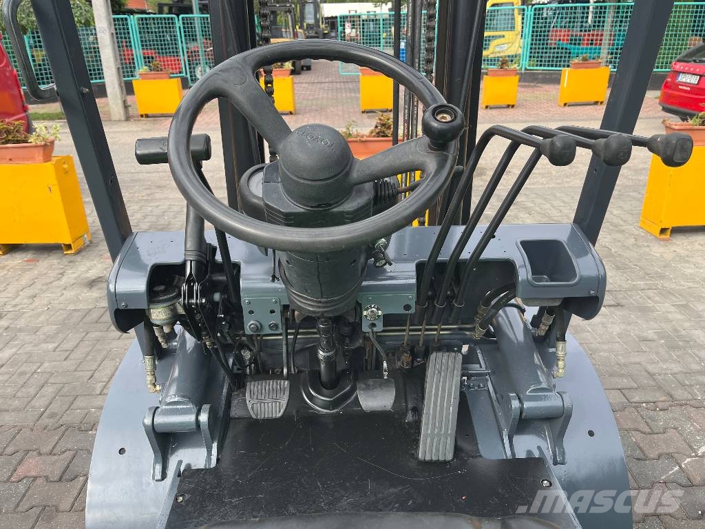 Toyota 6FGF30 /02/ V-4268 IO Газовые погрузчики