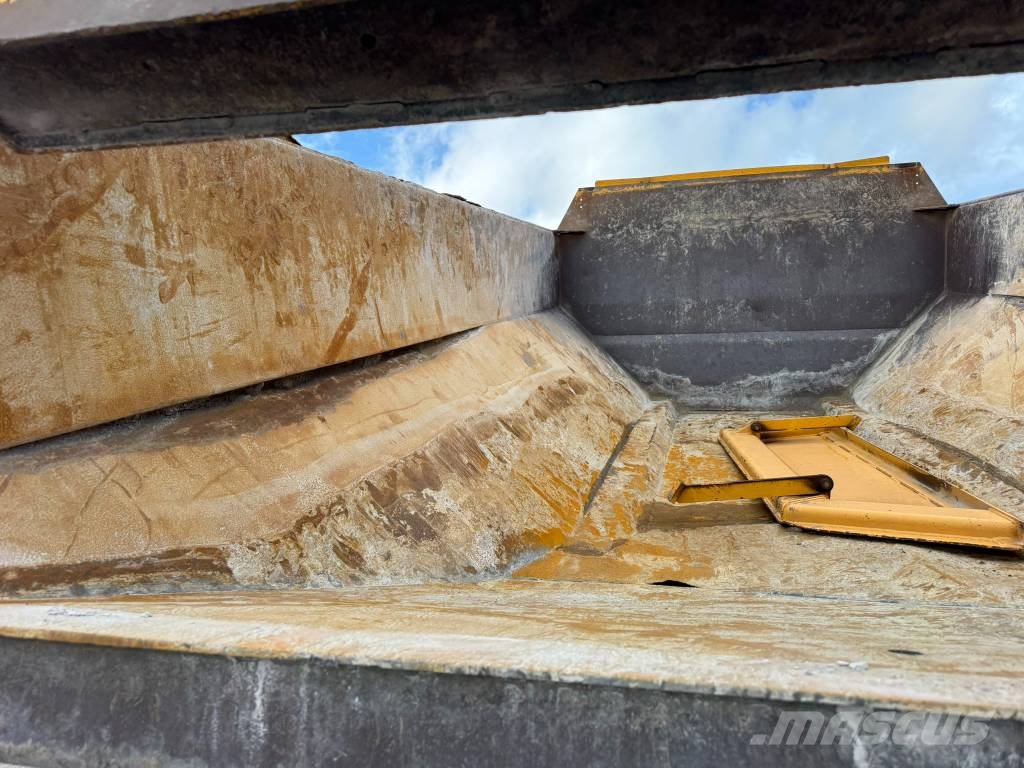 Volvo A 35 G Kloubové dempry