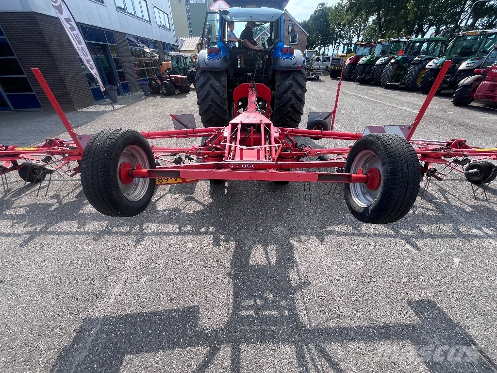 Kuhn GF 8501 T O مكابس وميبسات التبن