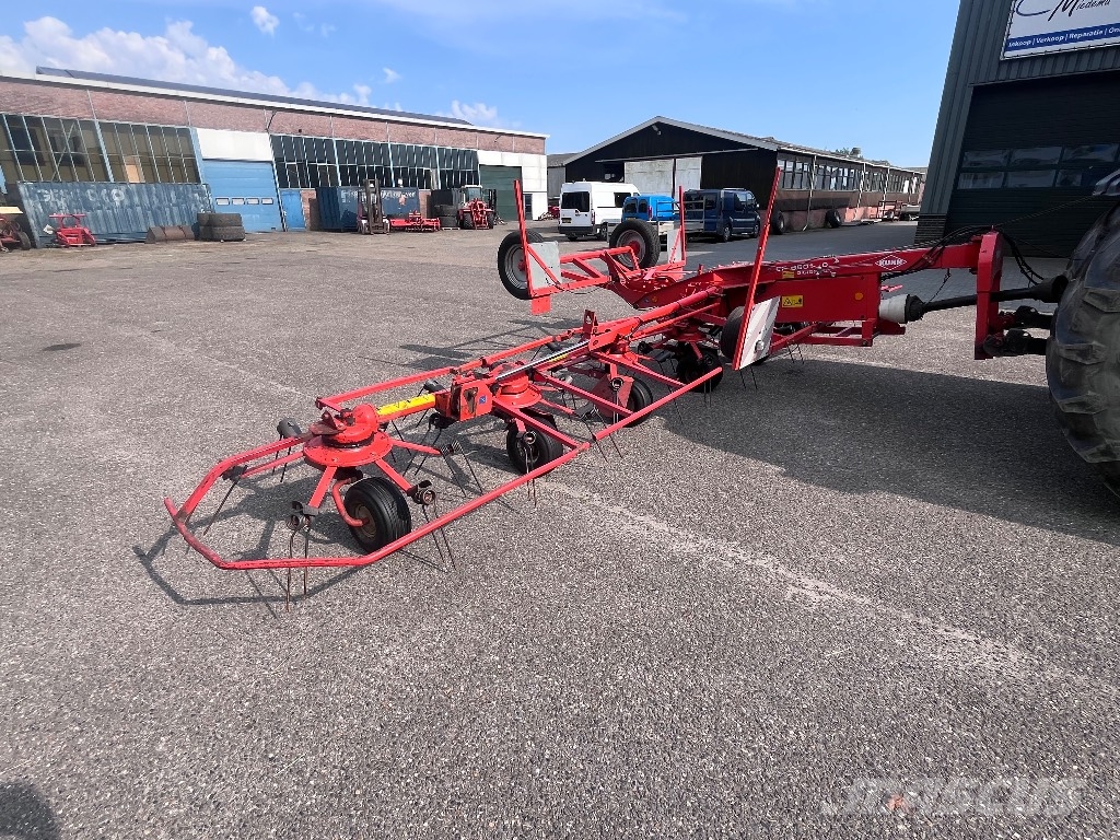 Kuhn GF 8501 T O مكابس وميبسات التبن