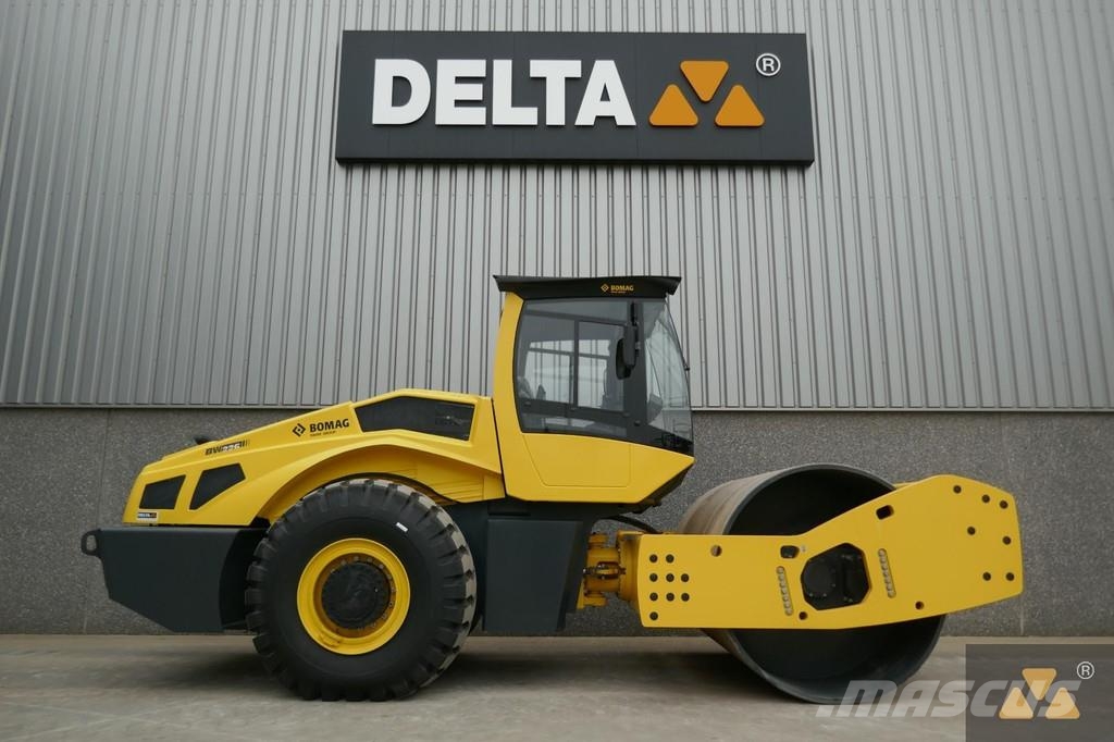 Bomag BW226-5CL مداحل أحادية الأسطوانة