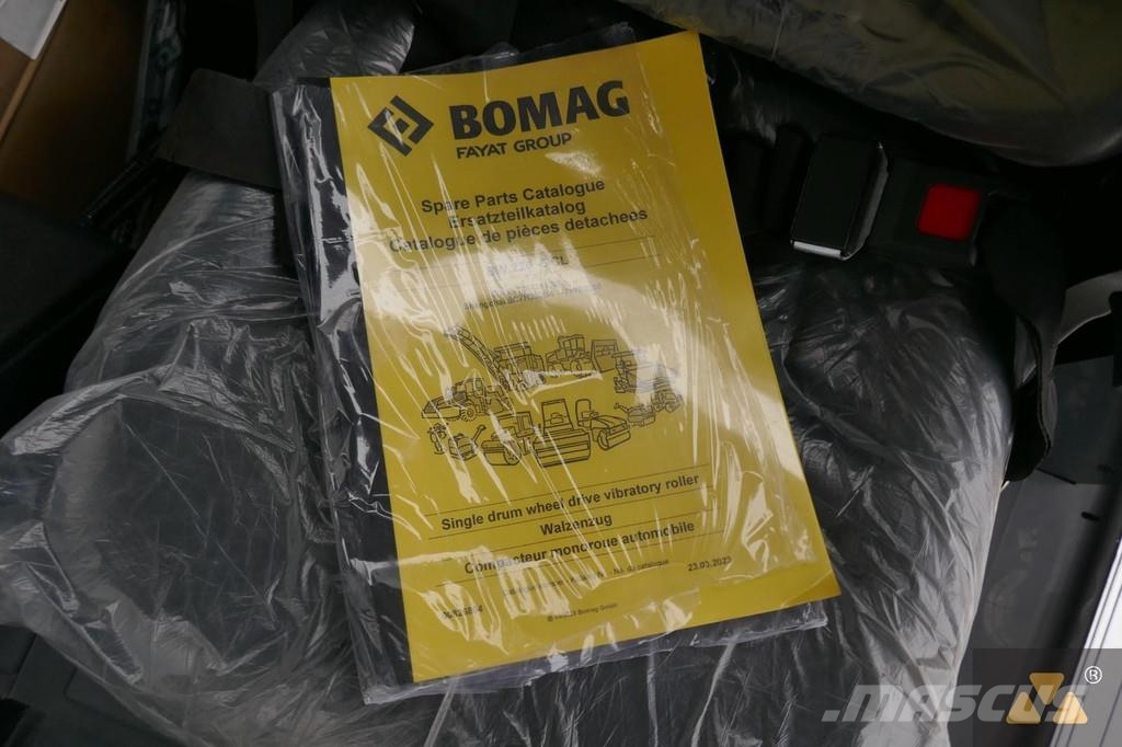 Bomag BW226-5CL مداحل أحادية الأسطوانة
