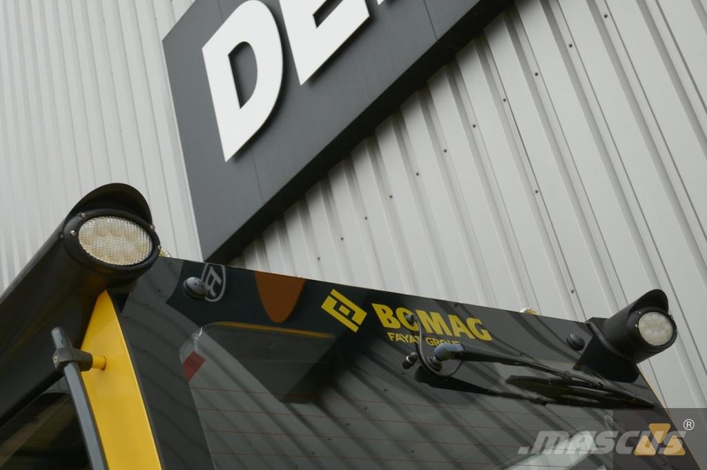 Bomag BW226-5CL مداحل أحادية الأسطوانة