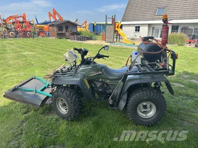 Kawasaki KLF 300 Quad