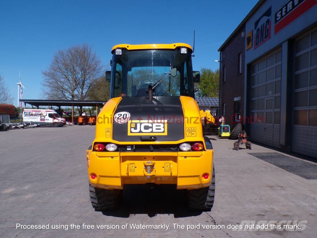 JCB 409 gebraucht BJ 2024 600h Utovarivači na kotačima