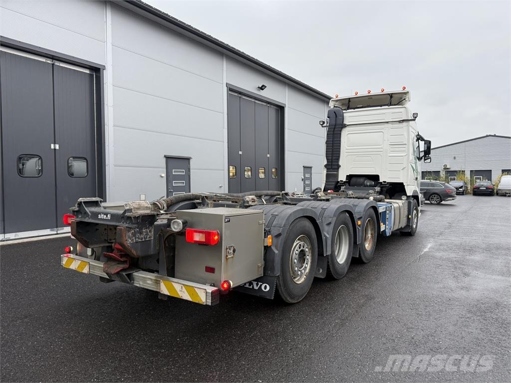 Volvo FH13 540 8X4 tridem Kuorma-autoalustat