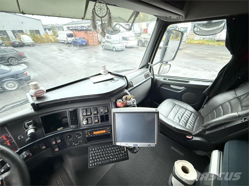 Volvo FH13 540 8X4 tridem Šasija ar kabīni