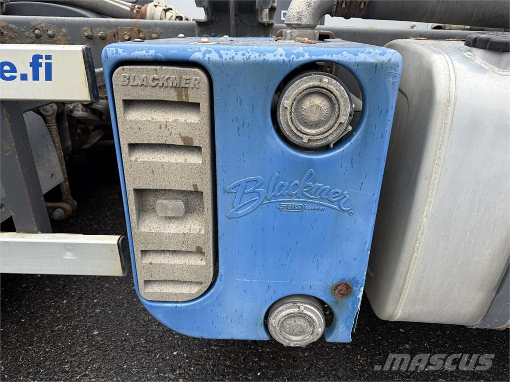 Volvo FH13 540 8X4 tridem Kuorma-autoalustat