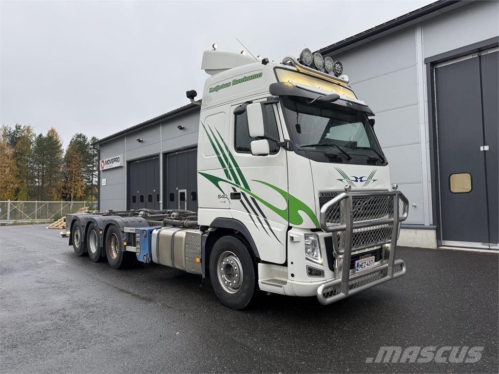 Volvo FH13 540 8X4 tridem Kuorma-autoalustat