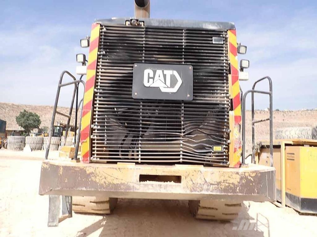 CAT 988K Kolesni nakladalci