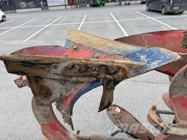 Agrolux RT 598 Reversible ploughs