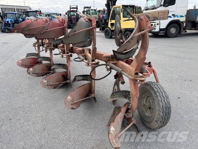 Agrolux RT 598 Reversible ploughs