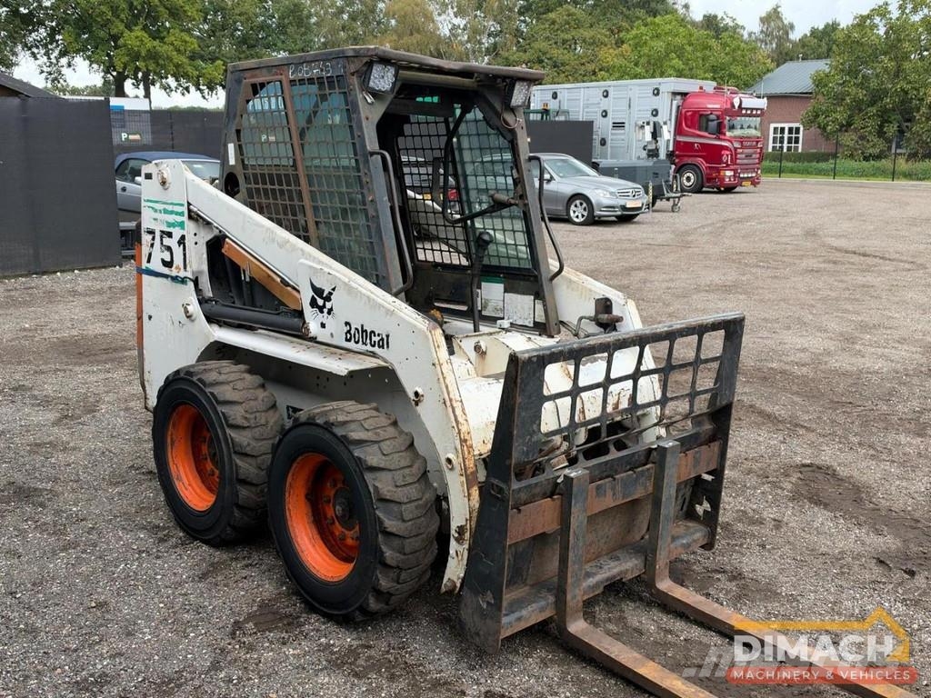 Bobcat 751 NL Machine - Bucket + Forks - 4x4 Tekerlekli yükleyiciler