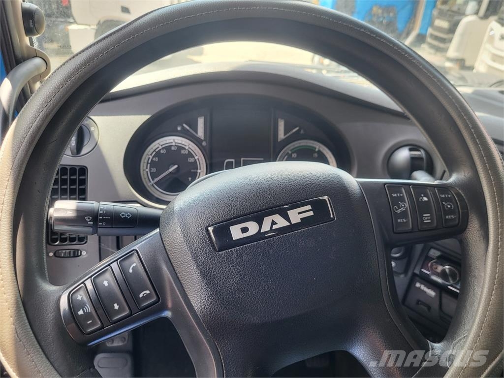 DAF XF 460 FTG + FAYMONVILLE STBZ-2VAA Trekkers