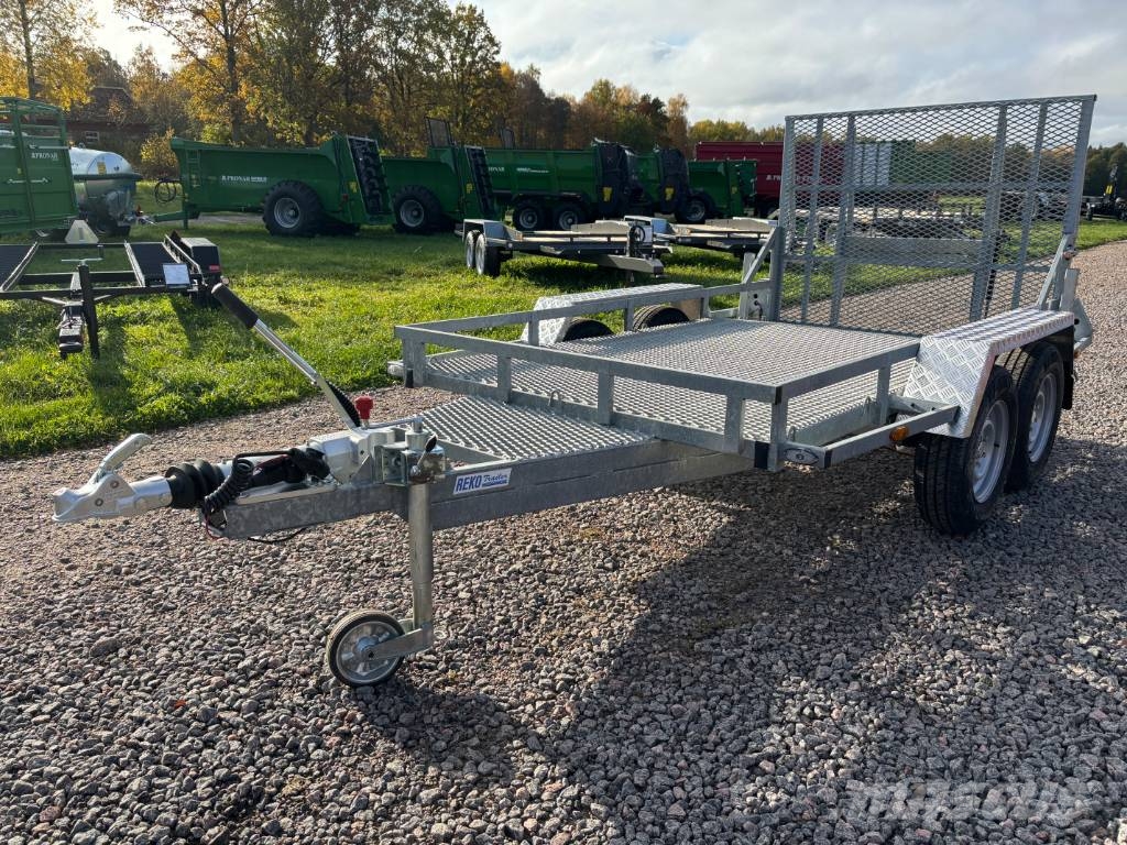 Reko Maskintrailers och släpvagnar - Svenskbyggda Kevyet peräkärryt
