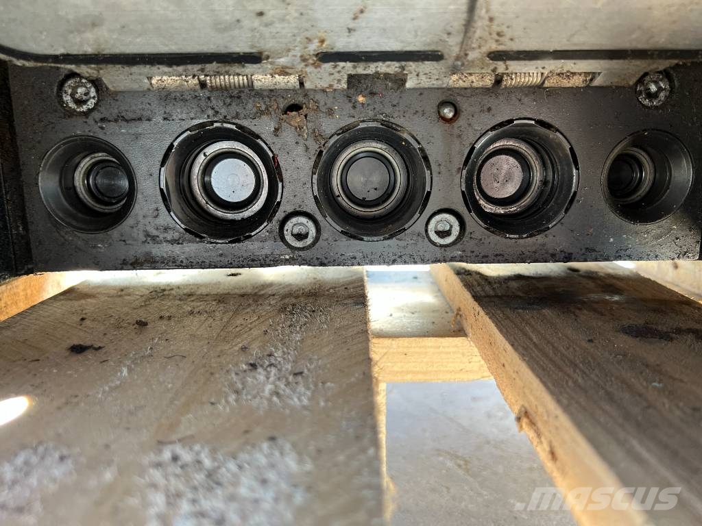 OilQuick OQ65 - M314F / M316F / M318F Brze spojke