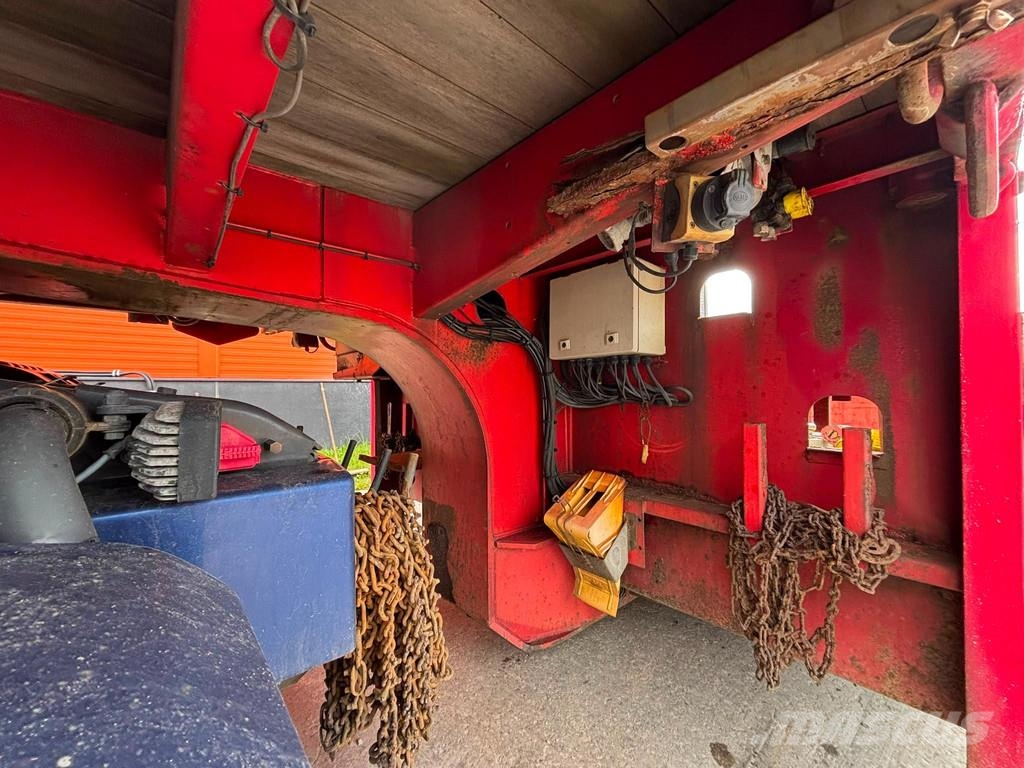 Broshuis 3AUD-44 EXTENDABLE / LAST AXLE STEERED Semi-trailer blokvogn