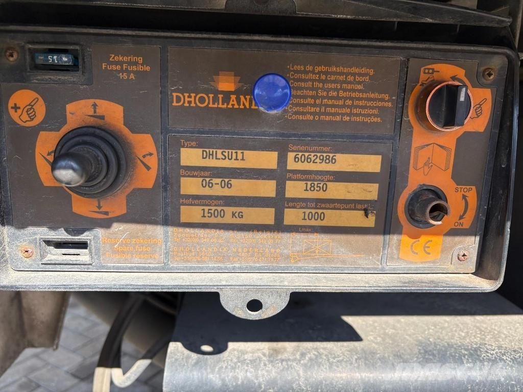 Scania P230 + 3 PEDALS + 19t + LOADLIFT 1500 KG Camiones de caja de lona