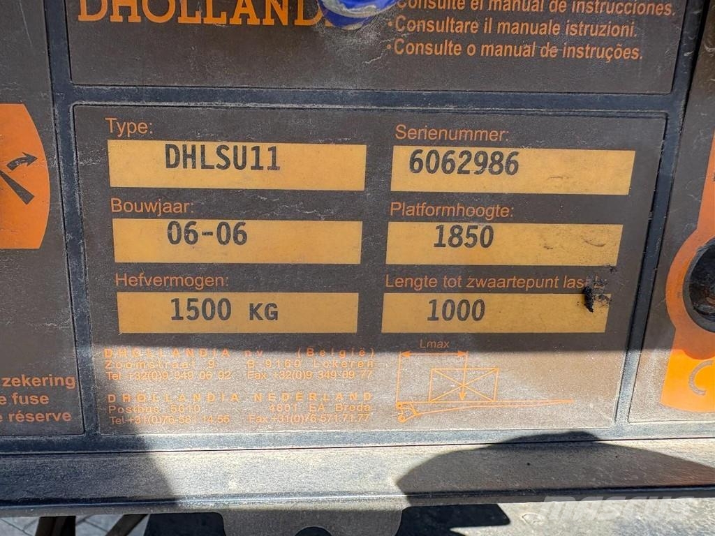 Scania P230 + 3 PEDALS + 19t + LOADLIFT 1500 KG Camiones de caja de lona