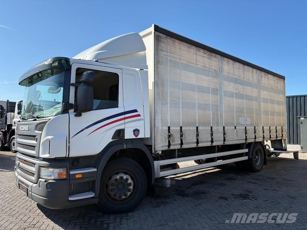 Scania P230 + 3 PEDALS + 19t + LOADLIFT 1500 KG Camiones de caja de lona
