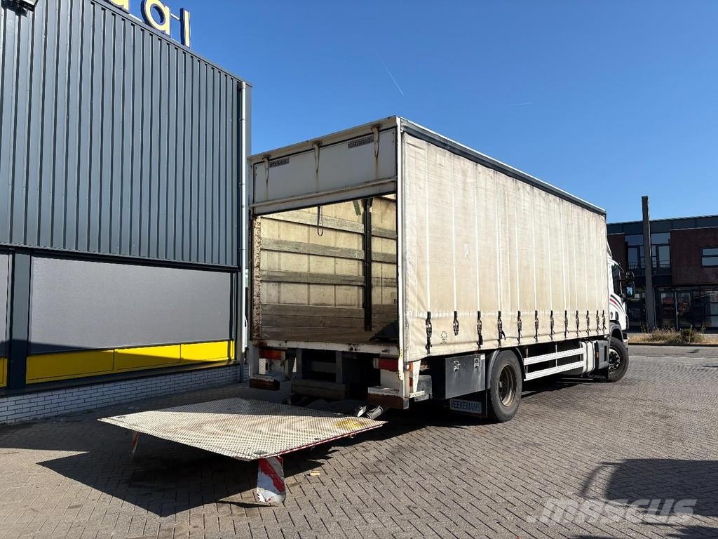 Scania P230 + 3 PEDALS + 19t + LOADLIFT 1500 KG Camiones de caja de lona