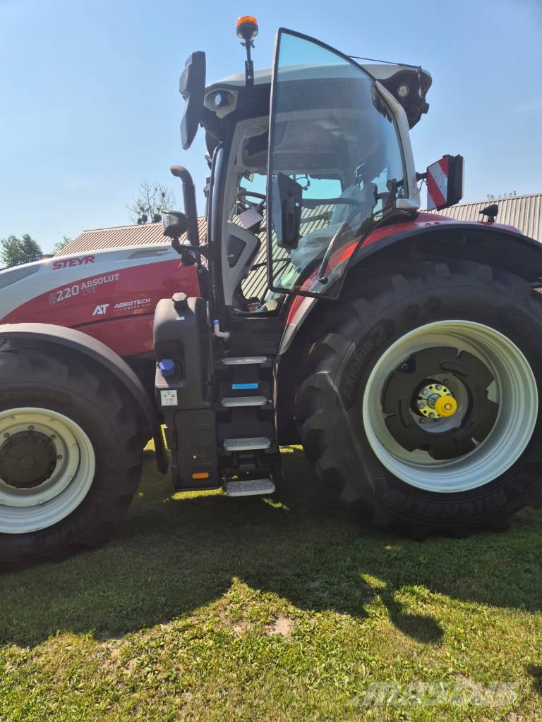 Steyr Absolut CVT 6220 Tractors