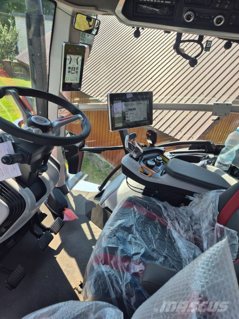 Steyr Absolut CVT 6220 Tractors