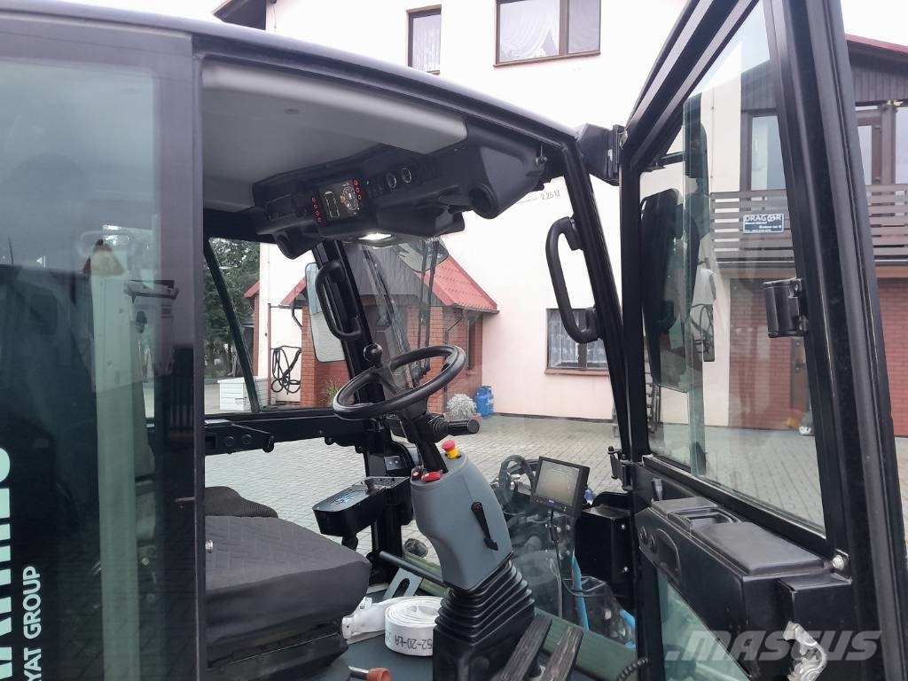 Mathieu AQUADYNE MC210 NR 415 (68) 2018 Polewaczka drogowa Utility machines