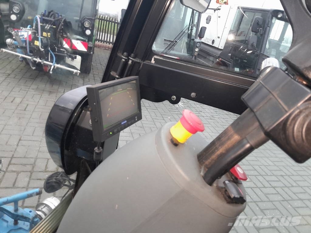 Mathieu AQUADYNE MC210 NR 415 (68) 2018 Polewaczka drogowa Utility machines