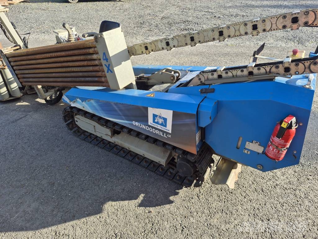 Tracto Grundodrill 4X + Mixing unit + Iveco + trailer Equipamentos de perfuração direcional horizontal
