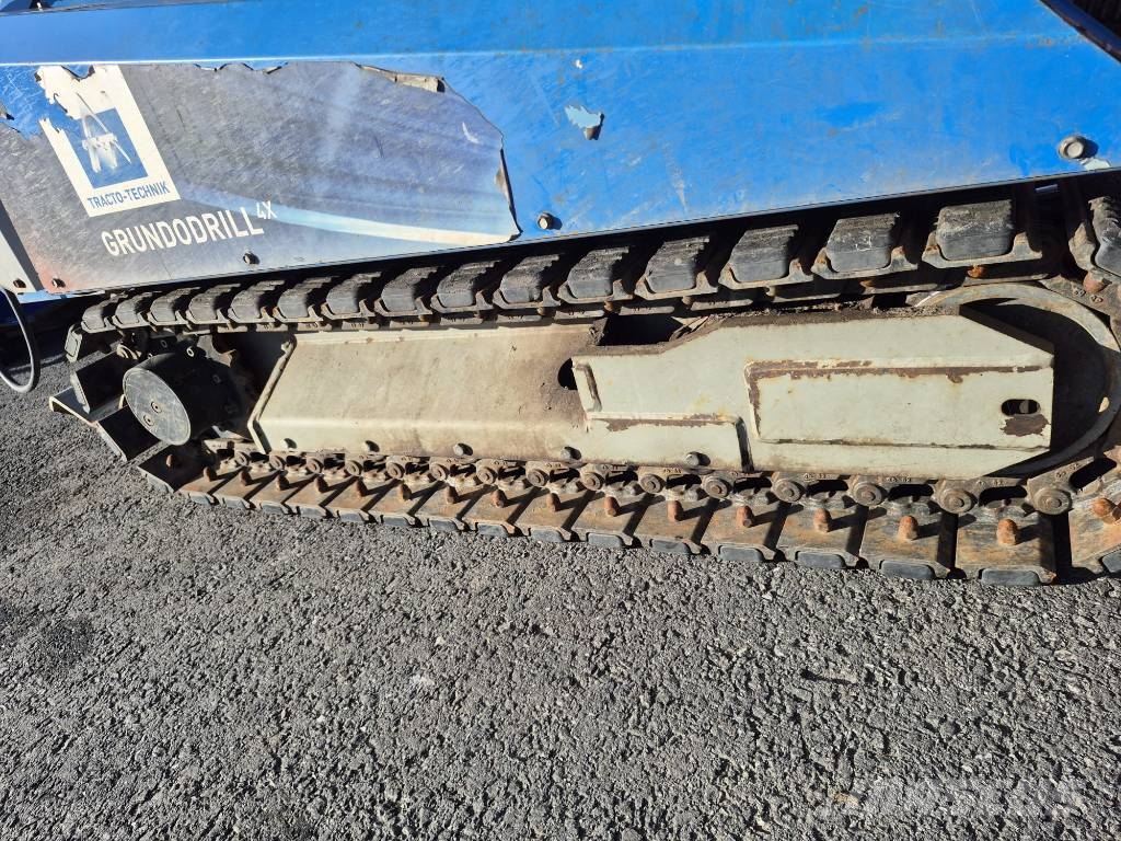Tracto Grundodrill 4X + Mixing unit + Iveco + trailer Equipamentos de perfuração direcional horizontal