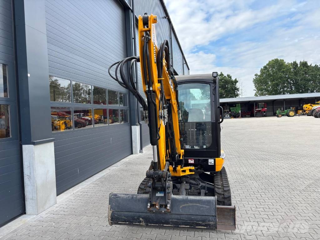 JCB 8026 Minigraafmachines < 7t
