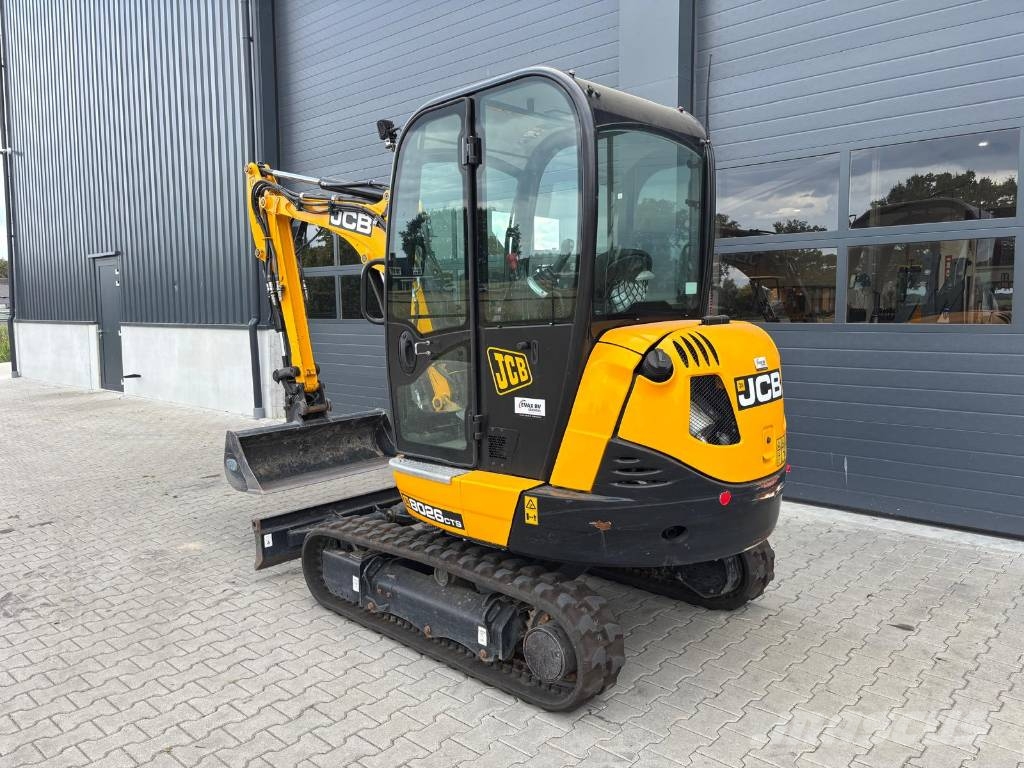 JCB 8026 Minigraafmachines < 7t