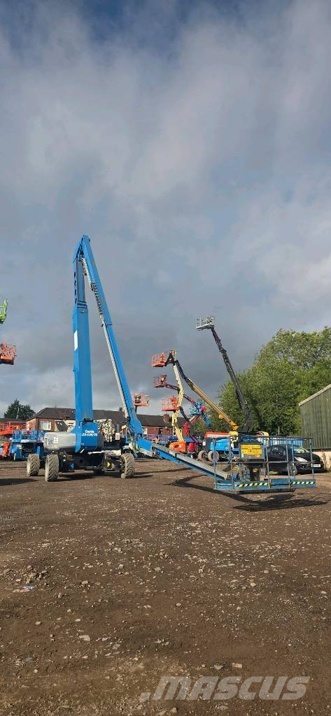Genie ZX 135/70 Articulated boom lifts