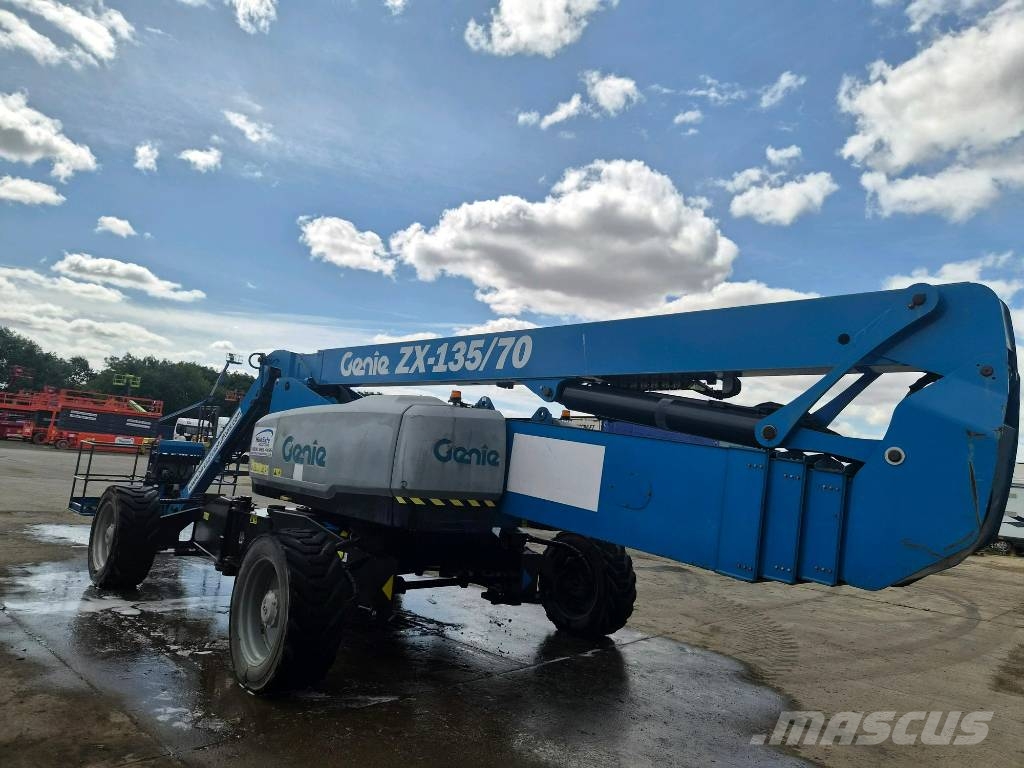 Genie ZX 135/70 Articulated boom lifts