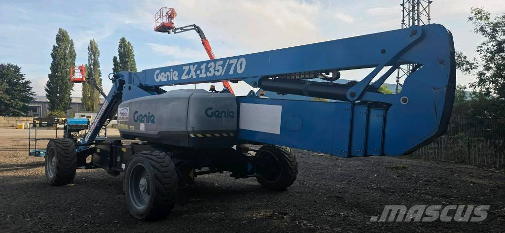 Genie ZX 135/70 Articulated boom lifts