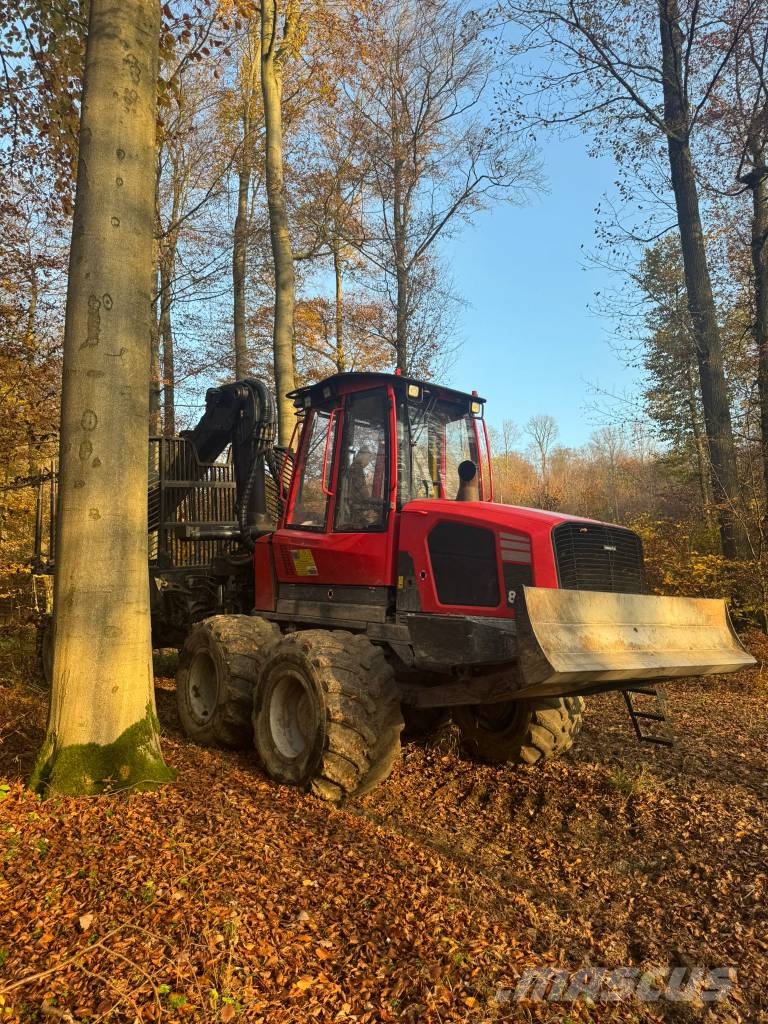 Komatsu 875 Forwarders
