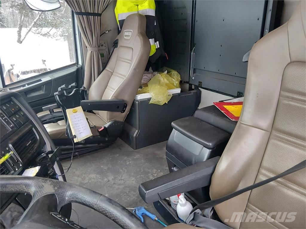 Iveco + Goldhofer Stralis X-Way 570 Camiones de cama baja