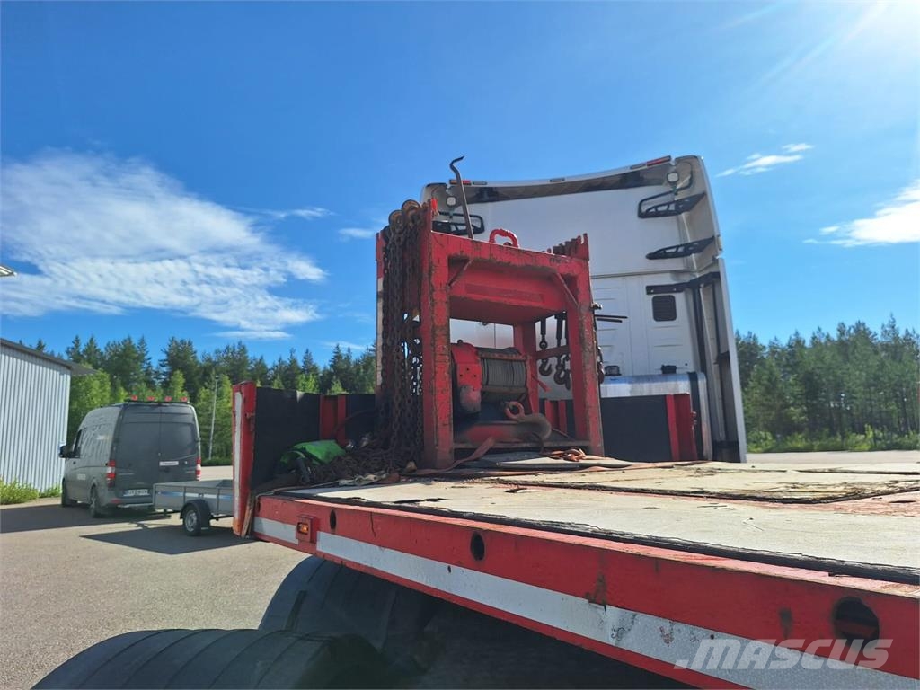 Iveco + Goldhofer Stralis X-Way 570 Camiones de cama baja