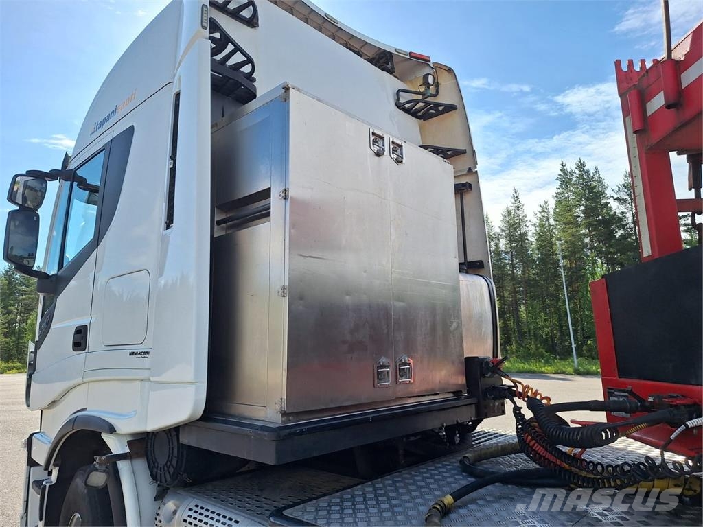 Iveco + Goldhofer Stralis X-Way 570 Camiones de cama baja