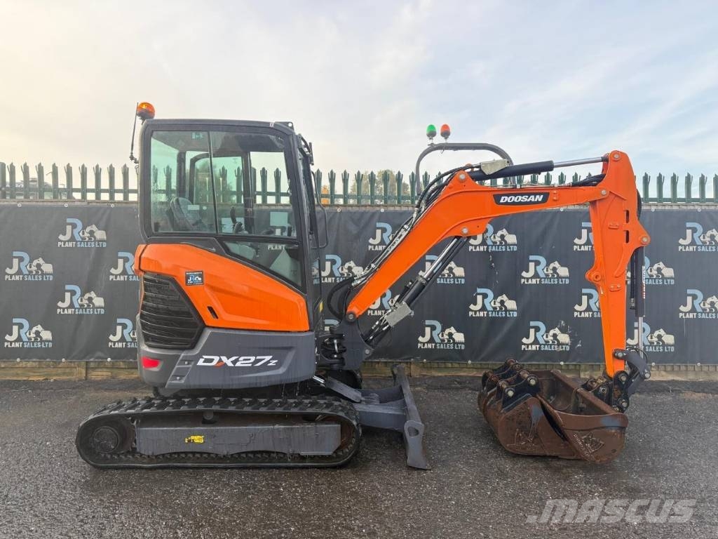 Doosan DX 27 Z Mini bageri < 7t