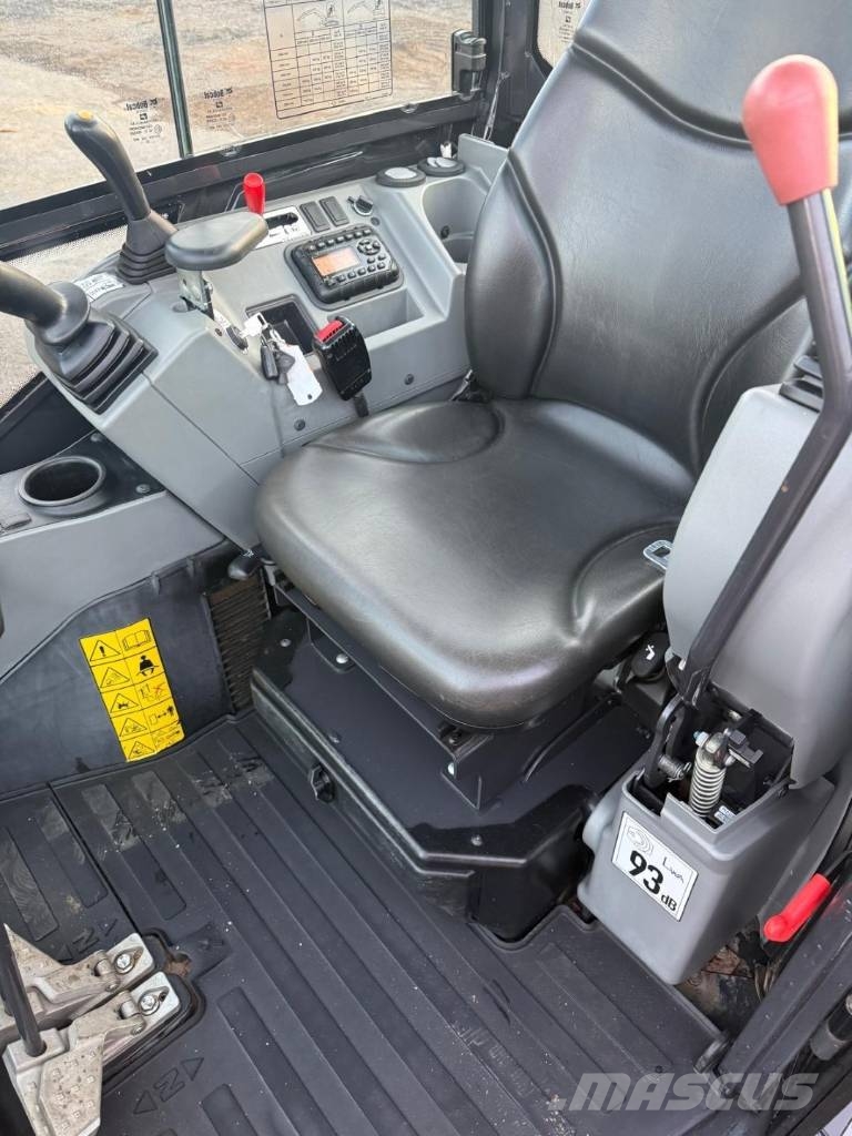 Doosan DX 27 Z Mini bageri < 7t