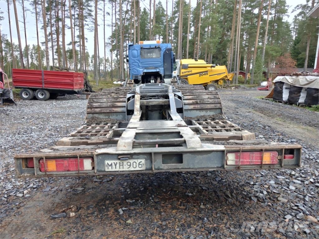 Sisu 12E480 Forest machine transport trucks