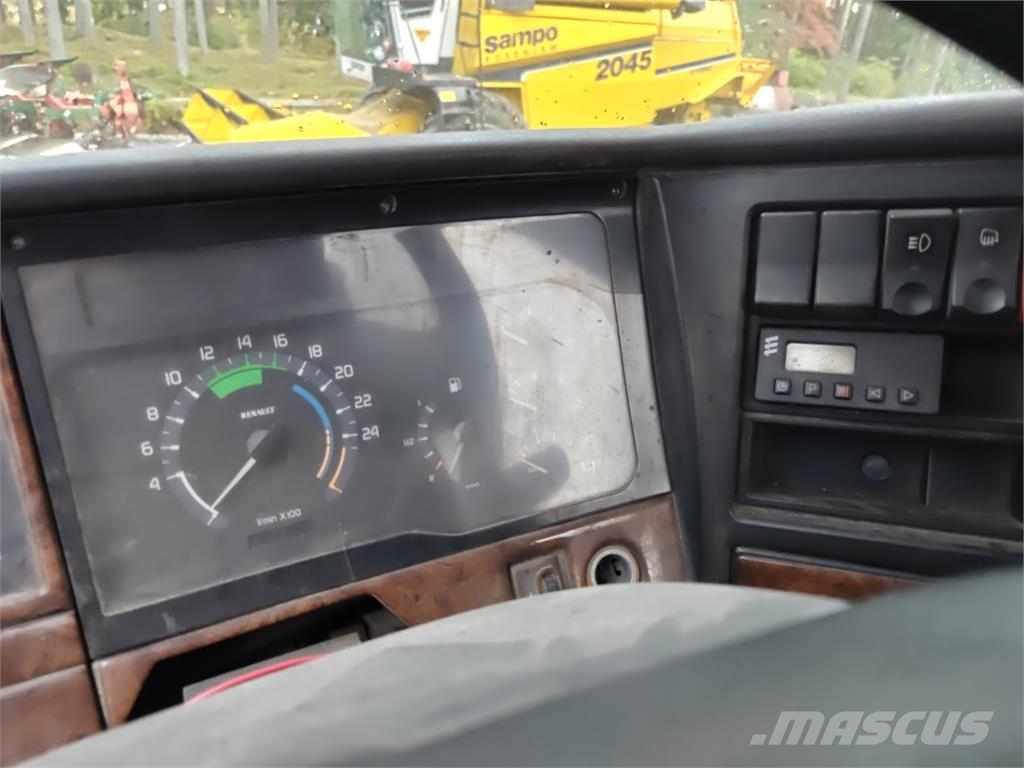 Sisu 12E480 Forest machine transport trucks