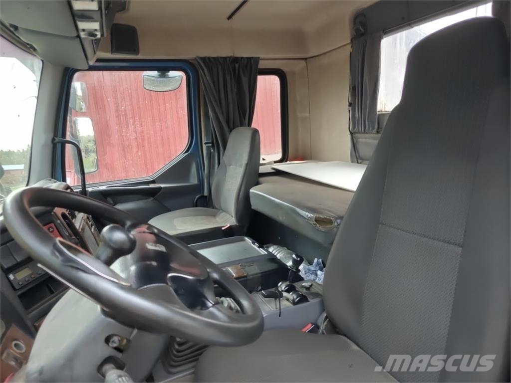Sisu 12E480 Forest machine transport trucks