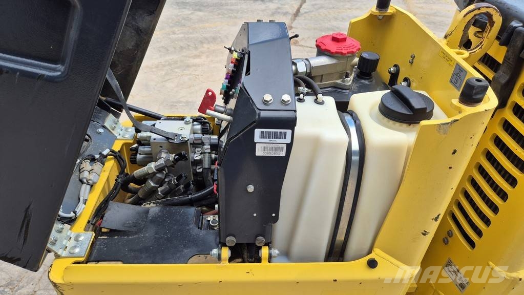 Bomag BMP8500 - YEAR 2021 - 180 WORKING HOURS مداحل ثنائية الاسطوانة